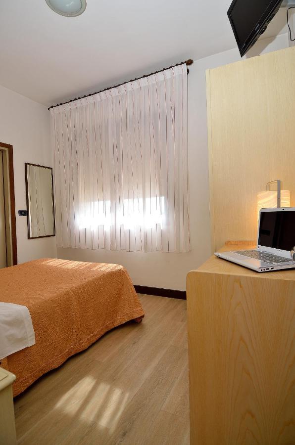 Quarto Individual