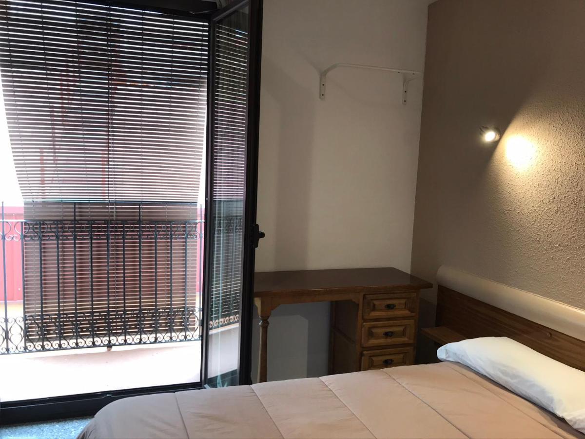 Climatized Double Room Private bathroom