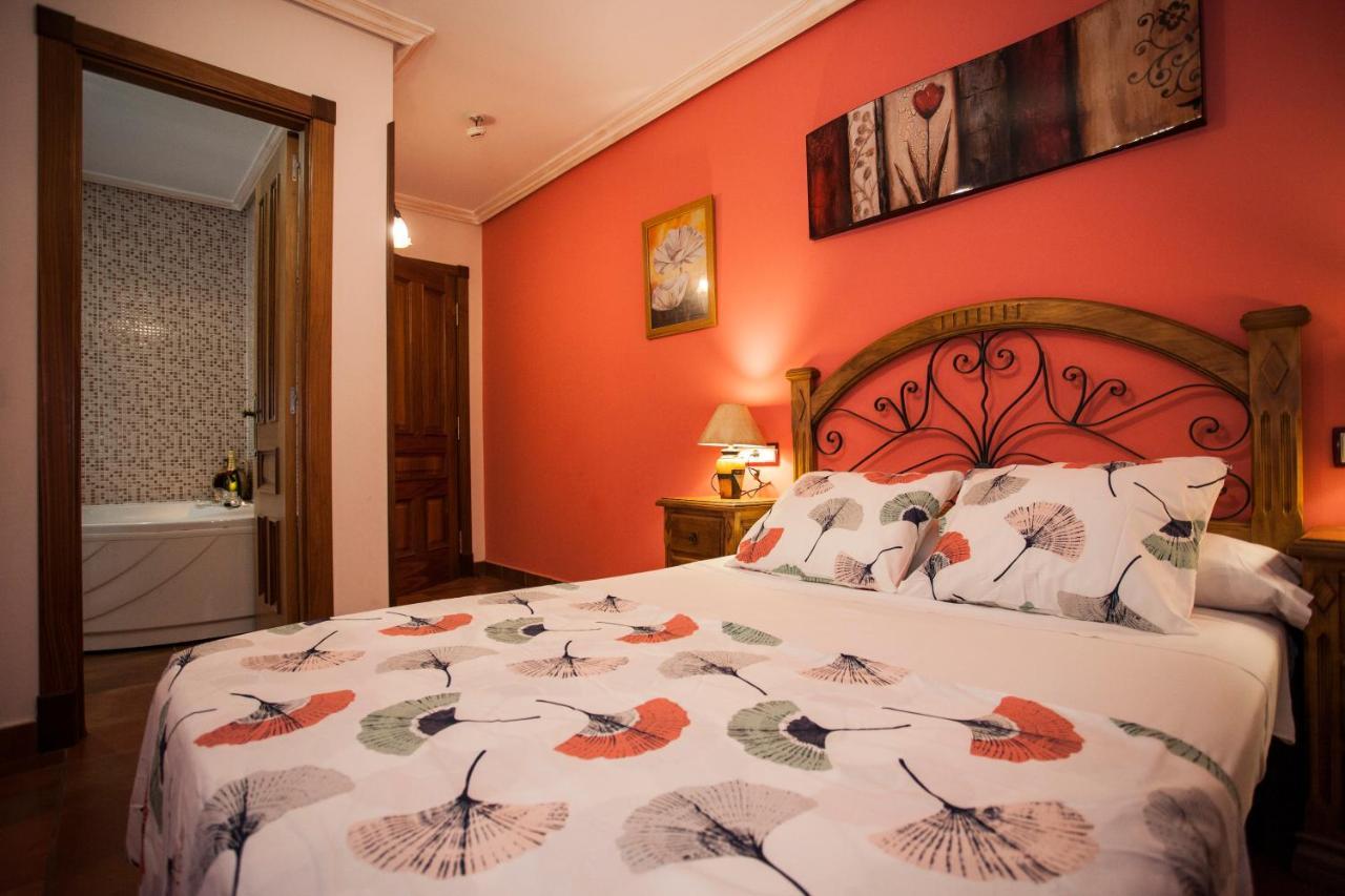 Suite Double Bed Private Jacuzzi