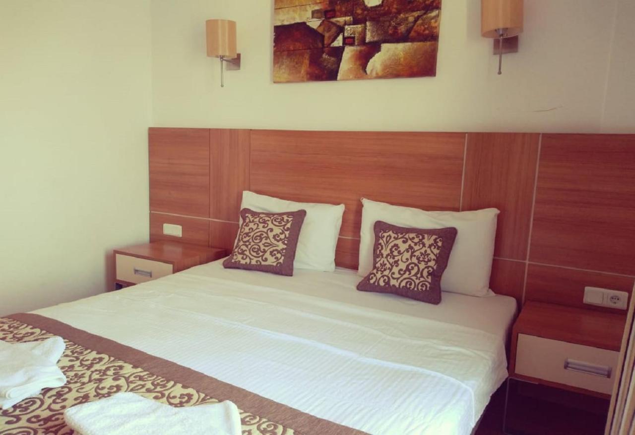 Chambre Double - Vue sur Jardin