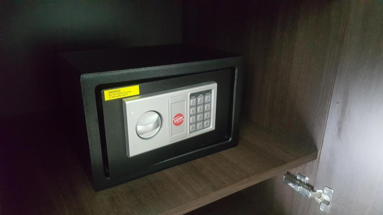 Deluxe Room with Balcony