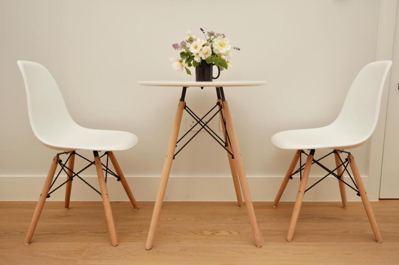 Raised ground floor Double Studio