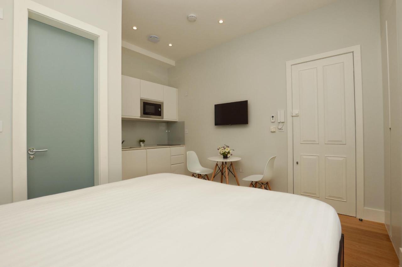 Raised ground floor Double Studio
