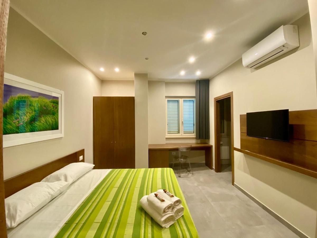 Double Room Extra Bed,1055273230:JPEG