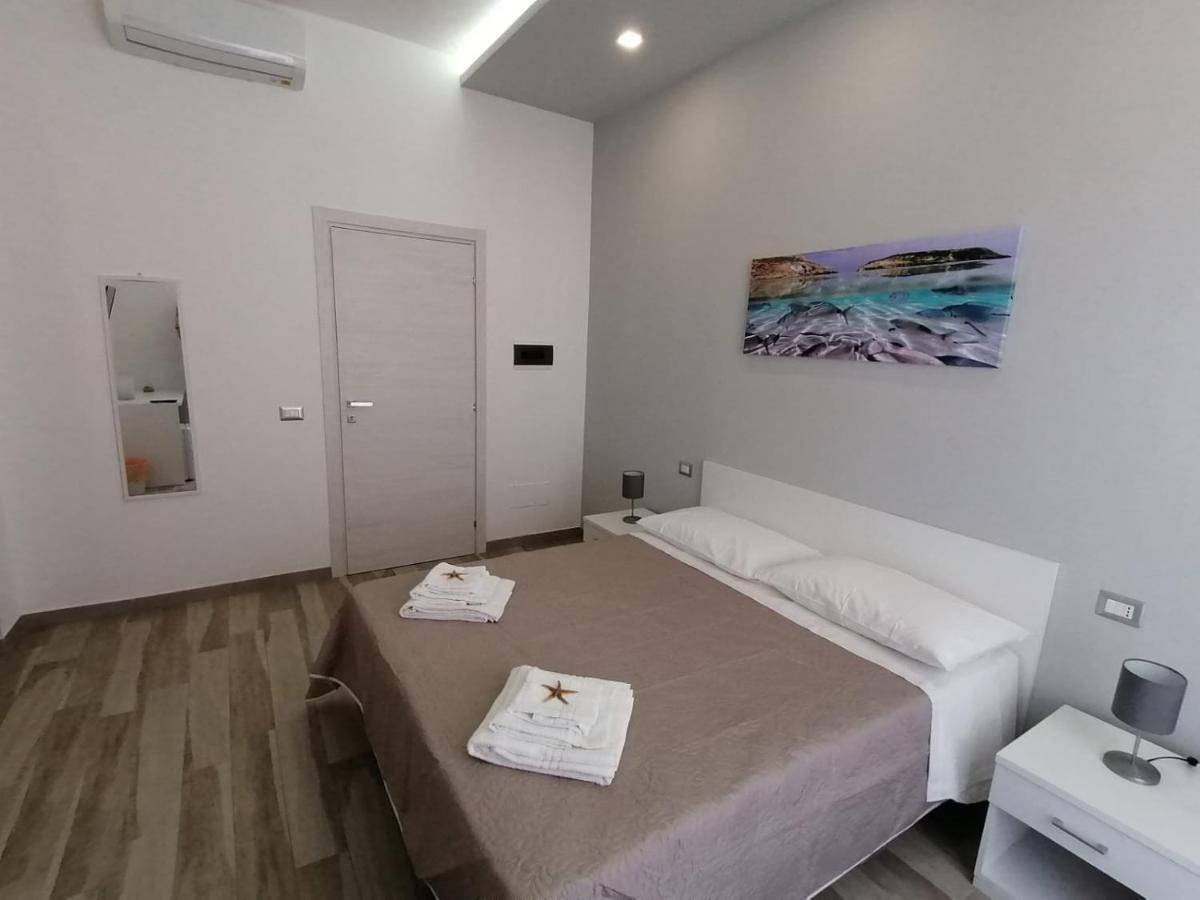Deluxe Double Room with Balcony,1079018377:JPEG