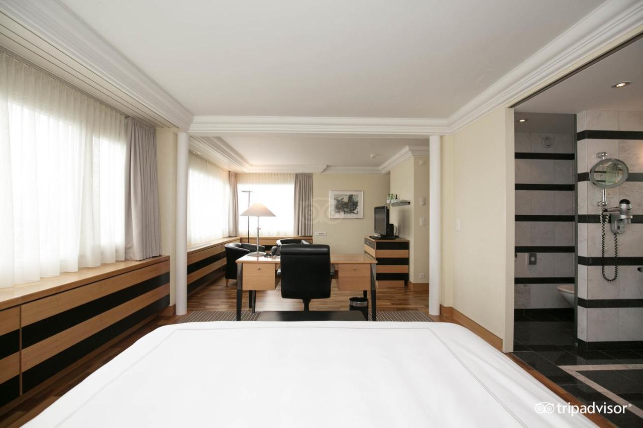 Presidential Suite