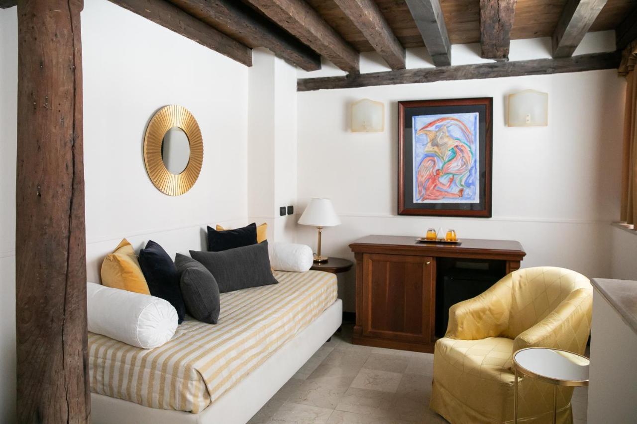 Superior Double Room Ground Floor