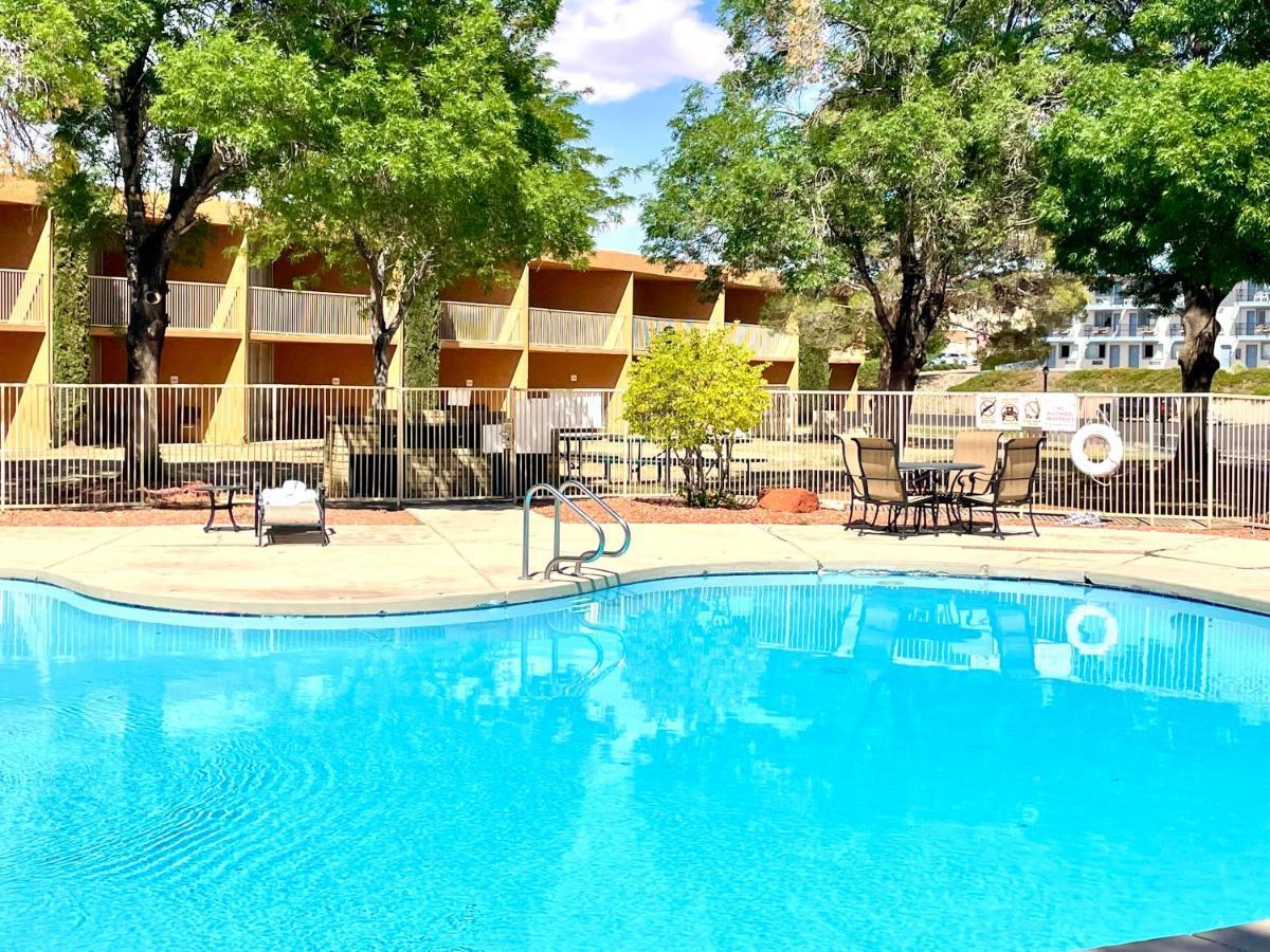 Standard Queen Room with Two Queen Beds and Balcony - Non-Smoking/Pool View/No Pets Allowed