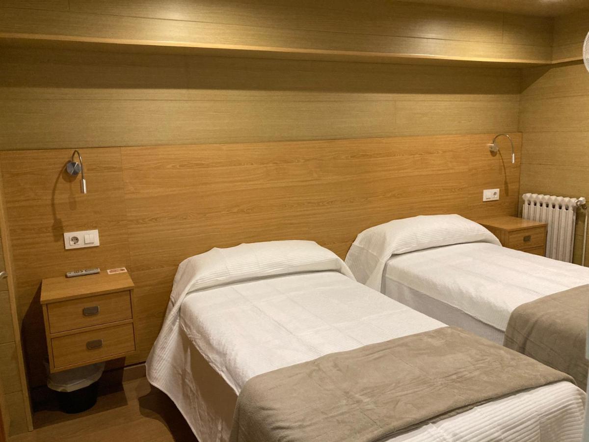 Quadruple Room Private Bathroom