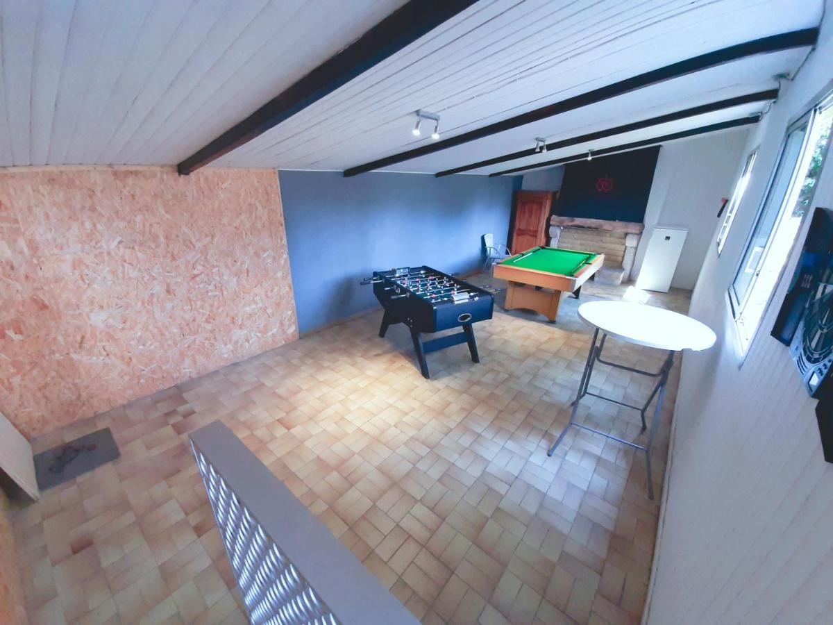 Family Room Private Bathroom