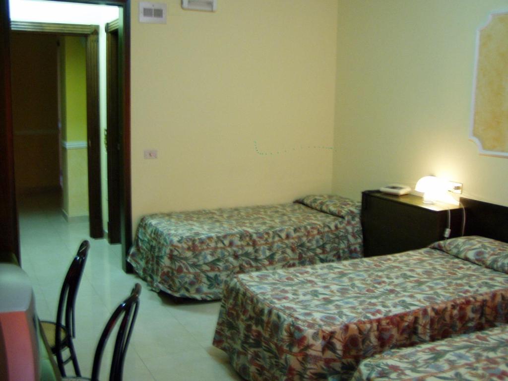 Triple Room Balcony,693656313:JPEG