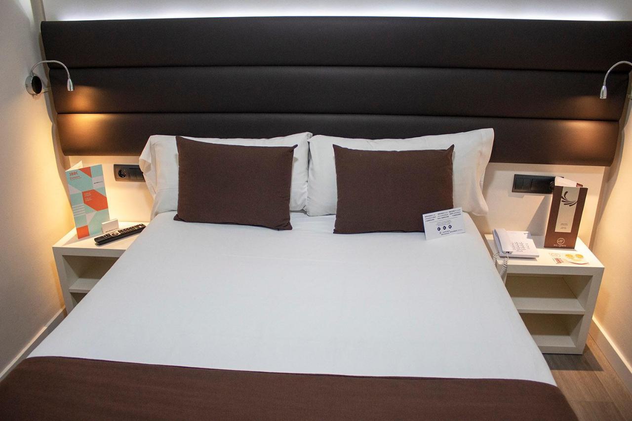 Double Room,1289196745:JPEG