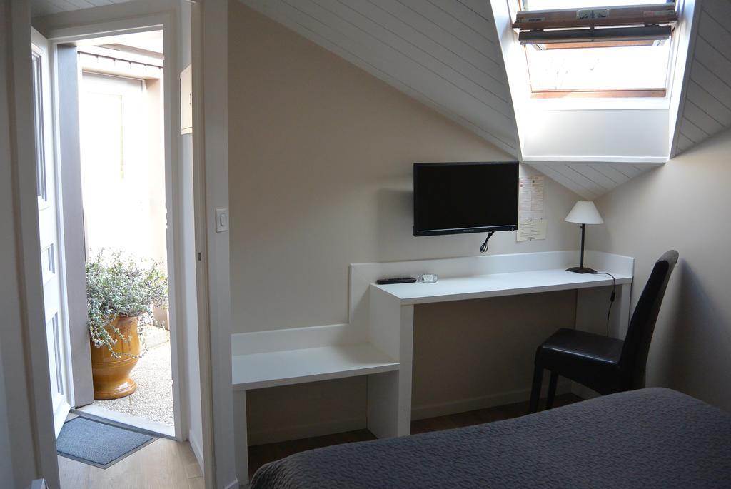 Confort Double Room Bath