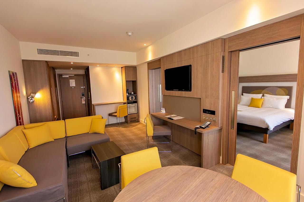 Superior Queen Suite with Sofa
