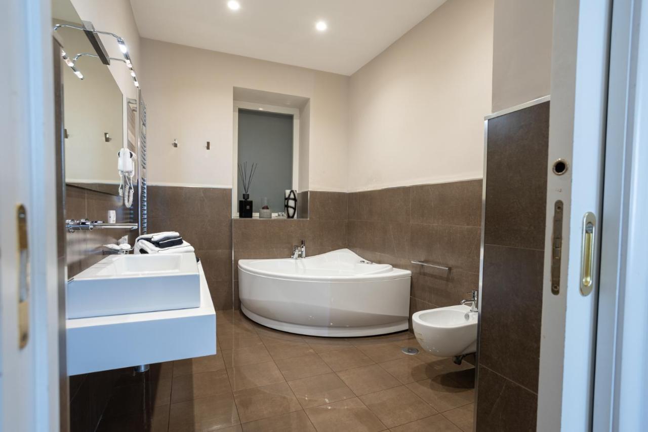 Superior Double Room Spa Bath