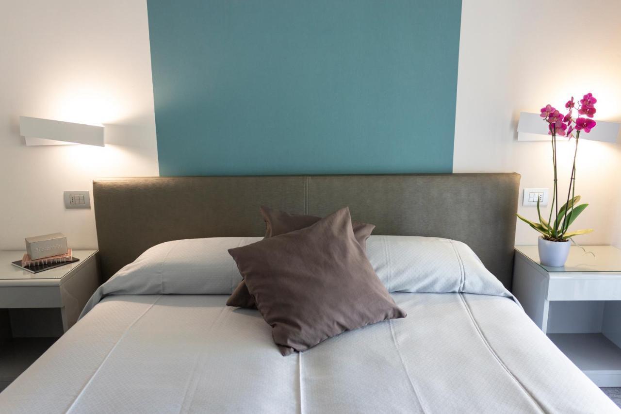 Double or Twin Room,1580564681:JPEG