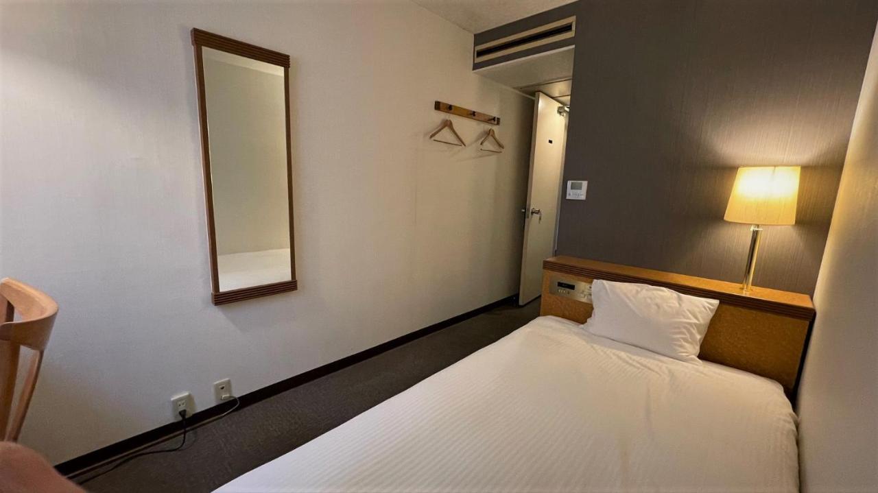 Single Room,1202443543:JPEG