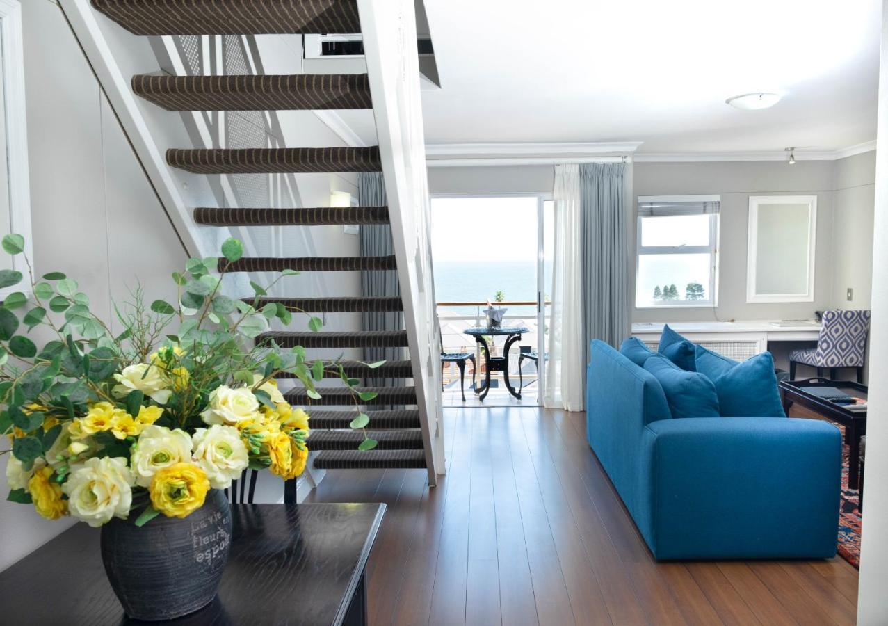 Penthouse Studio