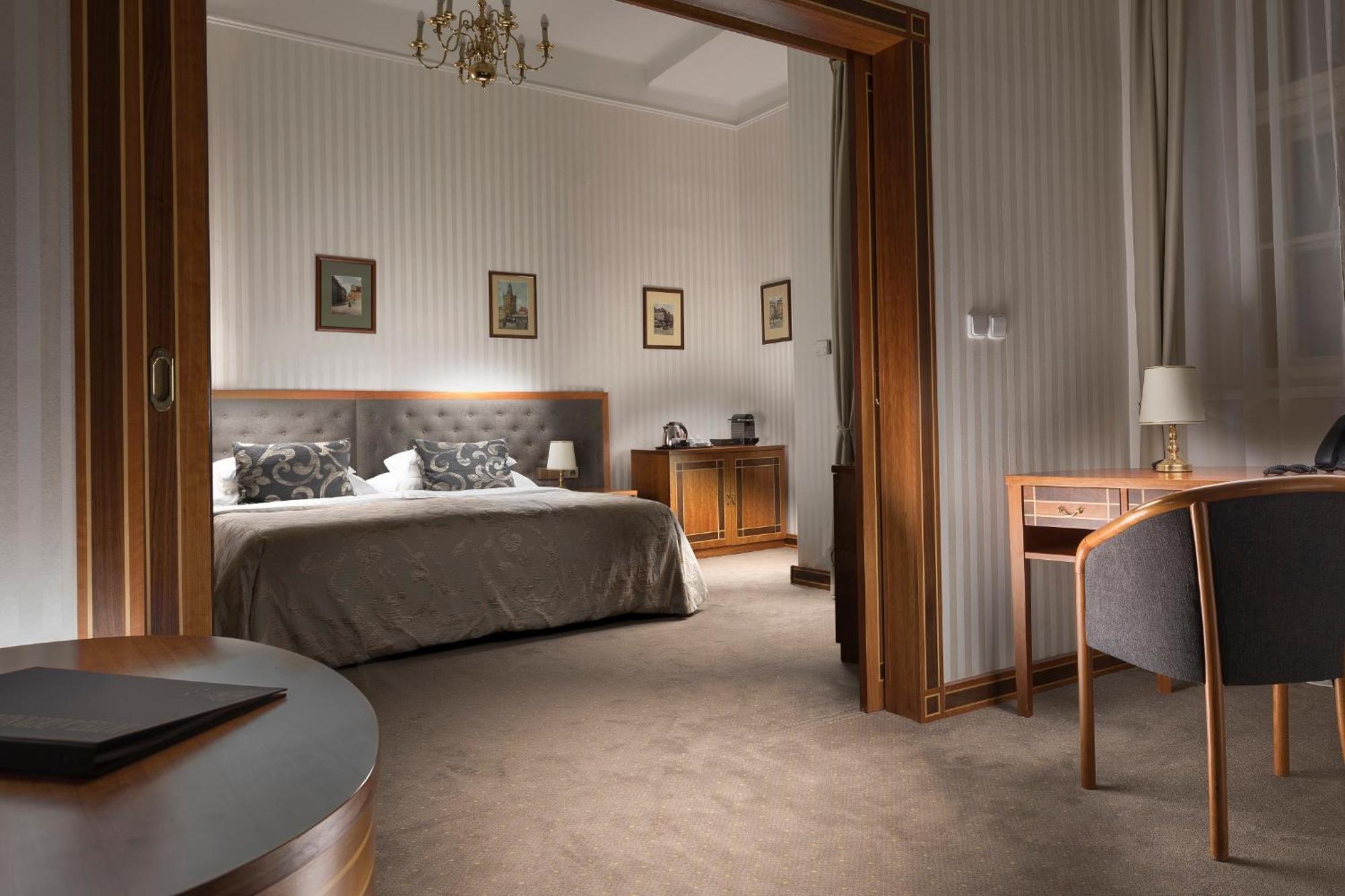 Deluxe Doppel-/Zweibettzimmer