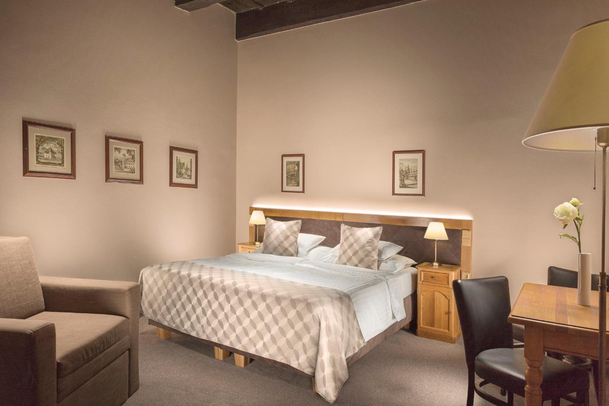 Superior Double Room Located the neighbouring house