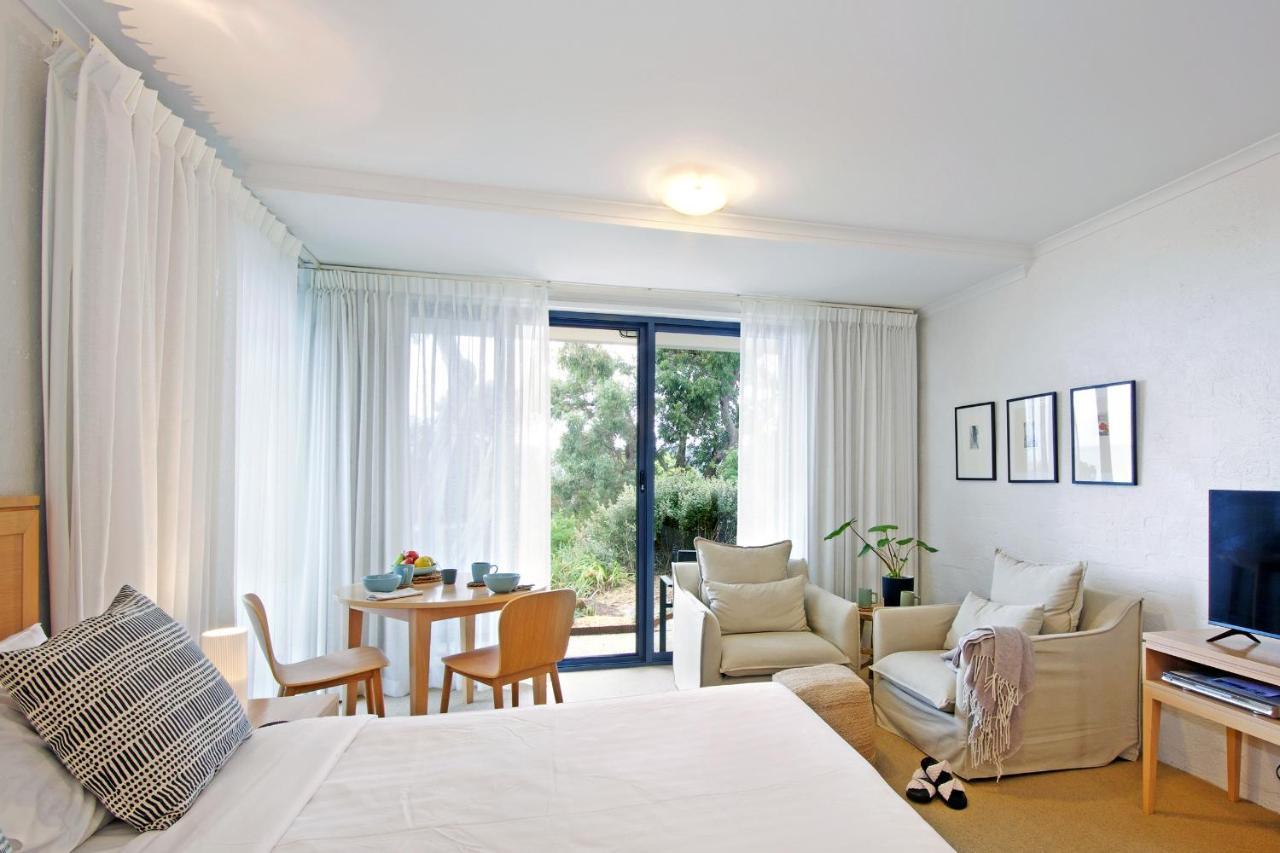Garden Terrace Studio with Walk In Shower & Ocean  View