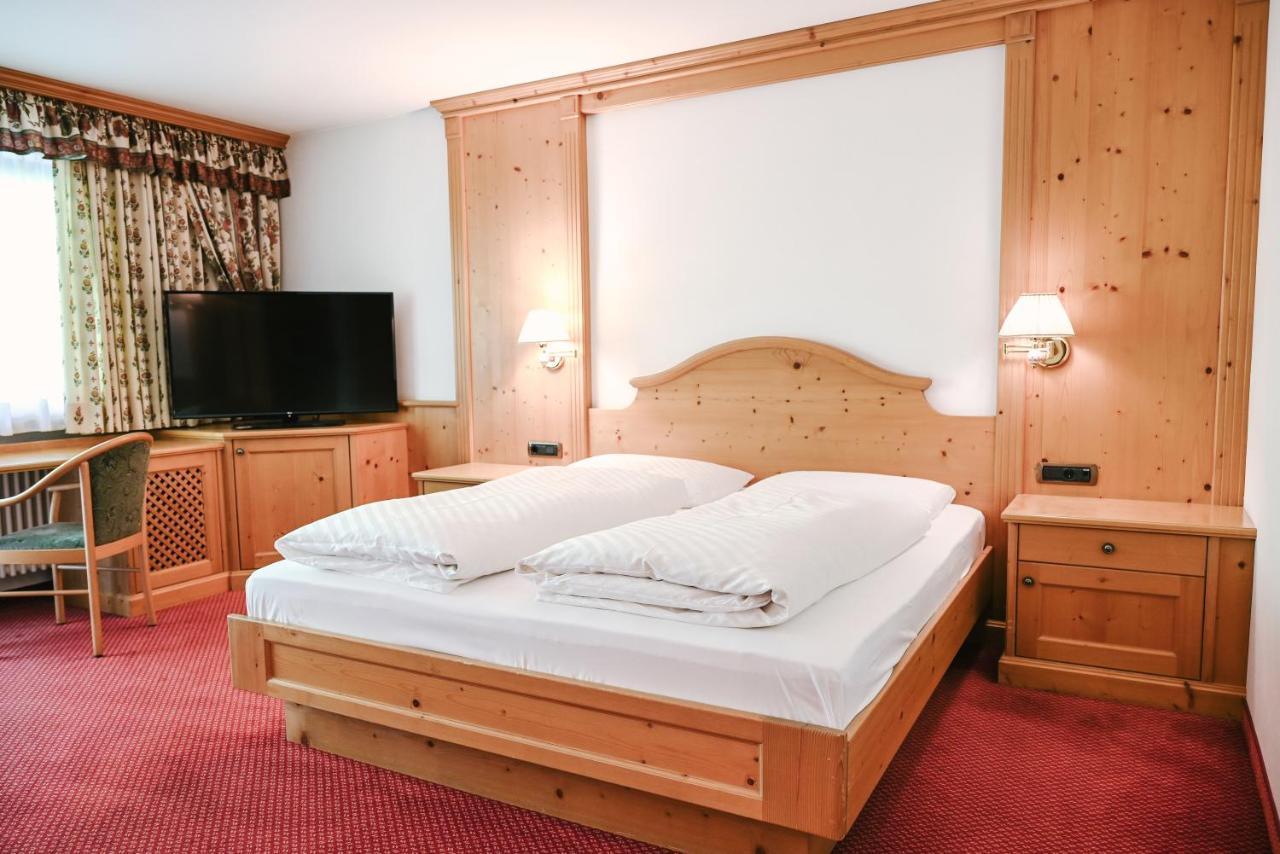 Alpin Suite Bergblick,1244459140:JPEG
