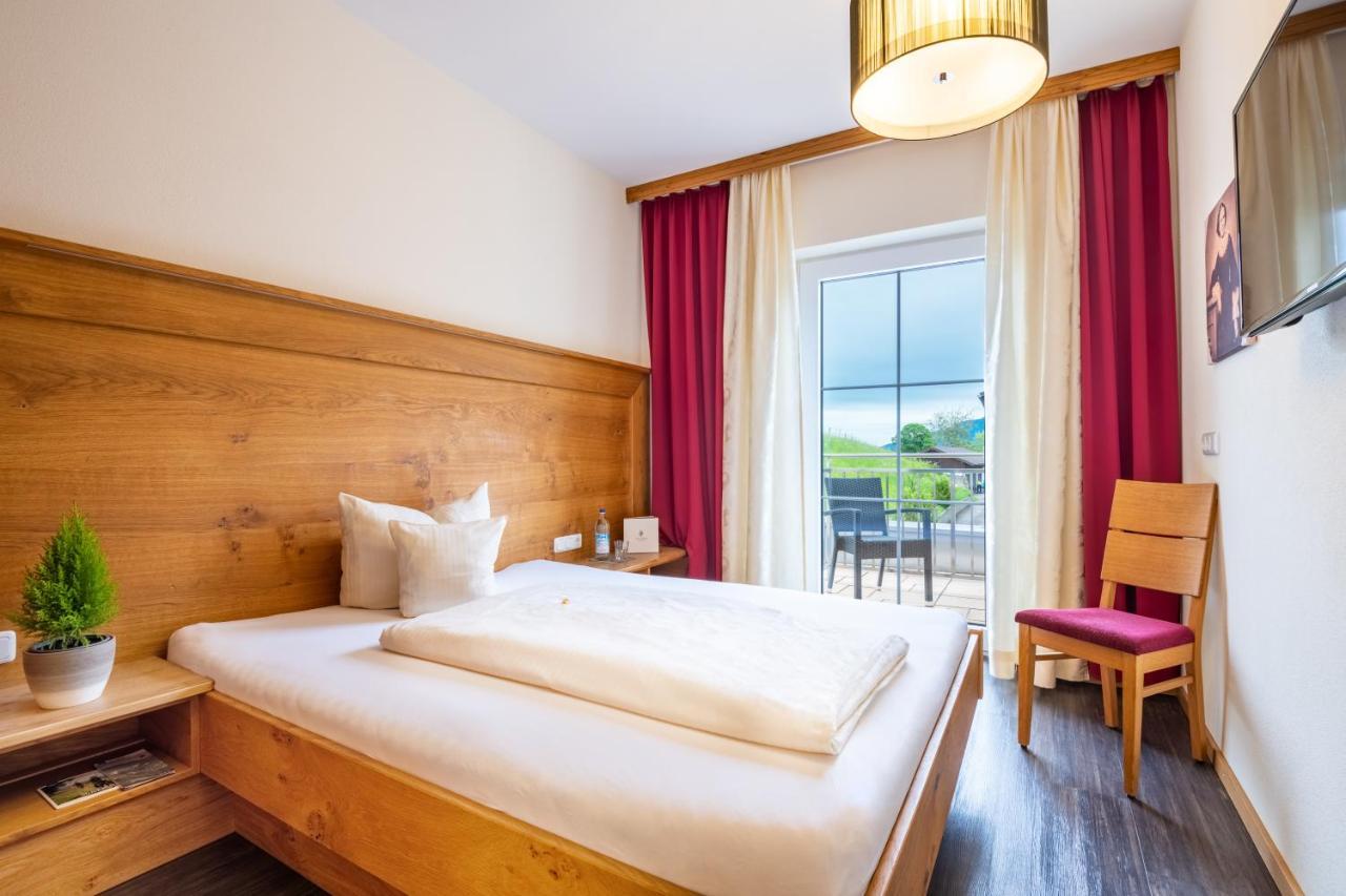 Superior Single Room,1259624440:JPEG