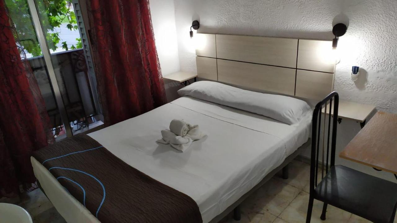 Double or Twin Room Balcony