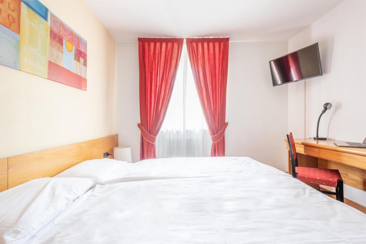 Standard Double Room or Twin Room