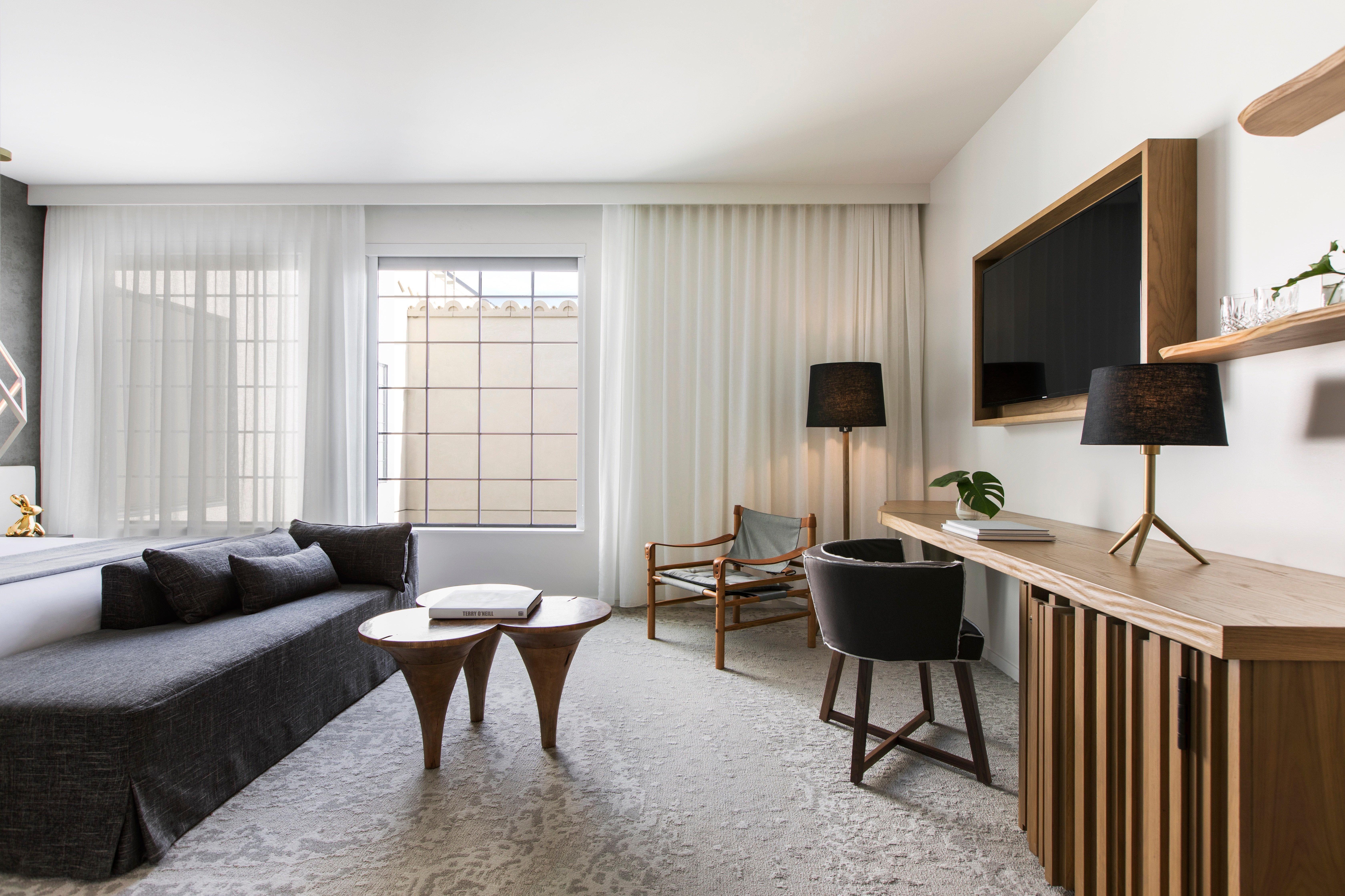 Premium King Room