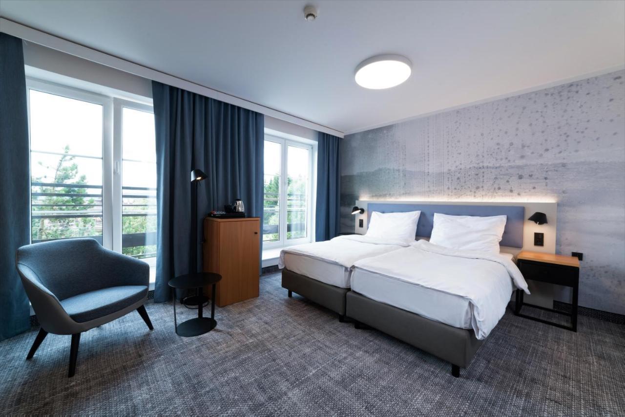 Deluxe Quadruple Room,1295756218:JPEG