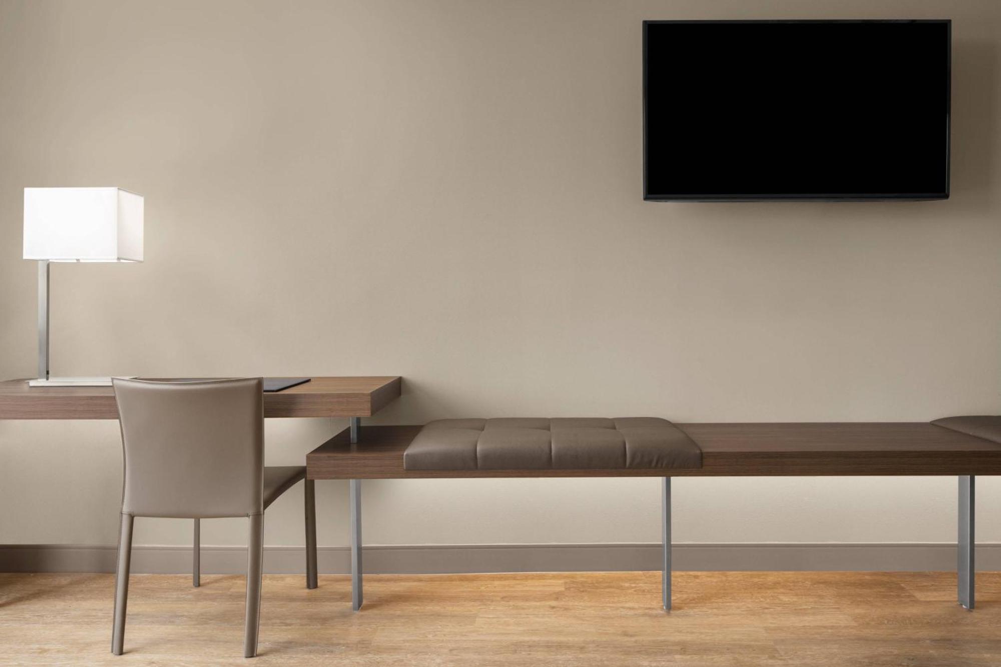 Double Room,1324072339:JPEG