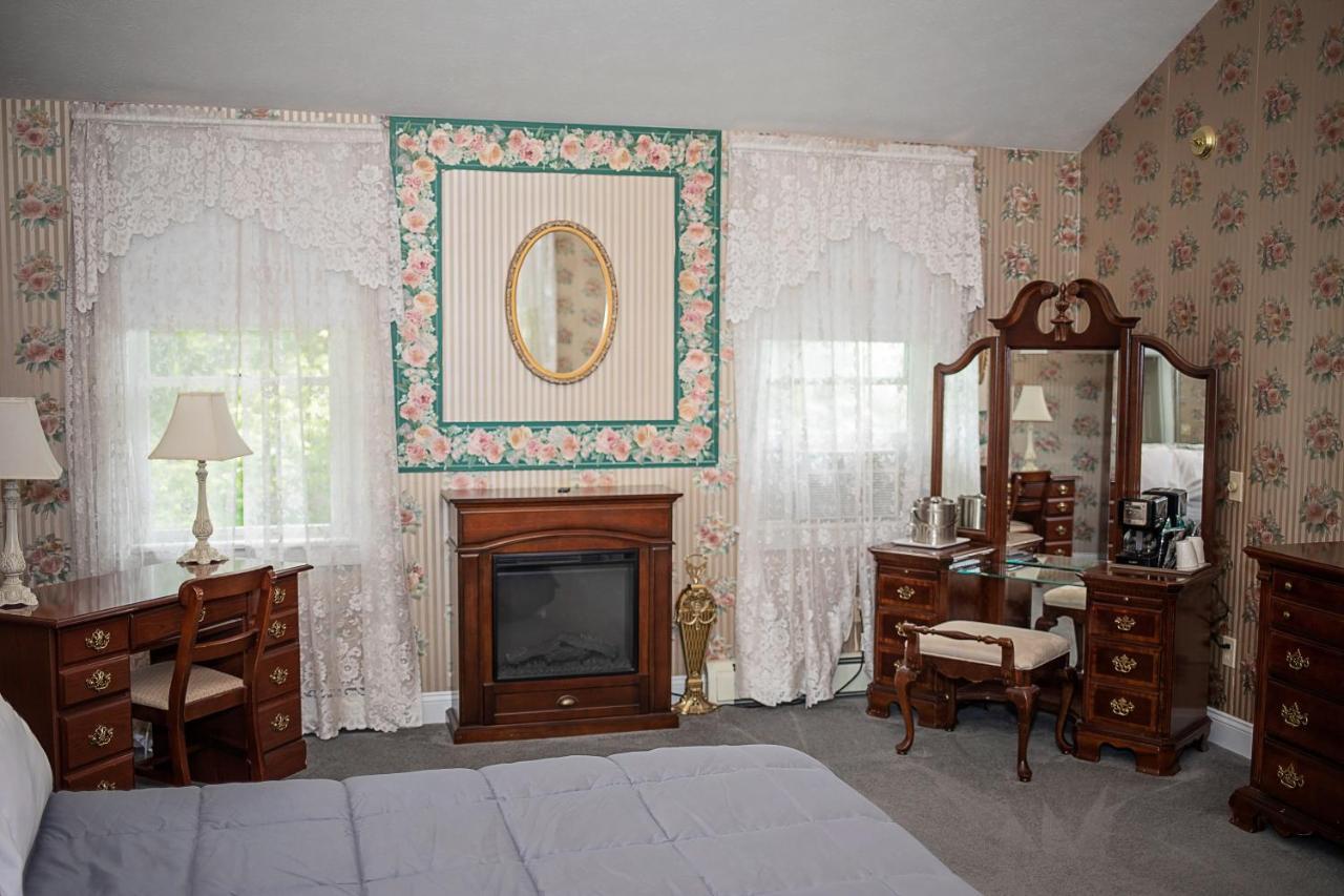 Two-Bedroom Suite,1351772248:JPEG