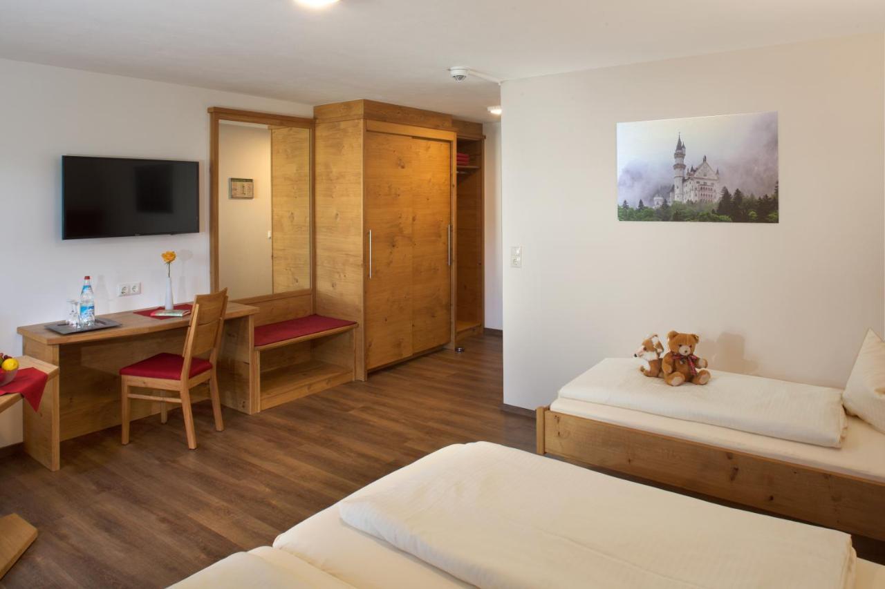Triple Room with Balcony,1259667004:JPEG