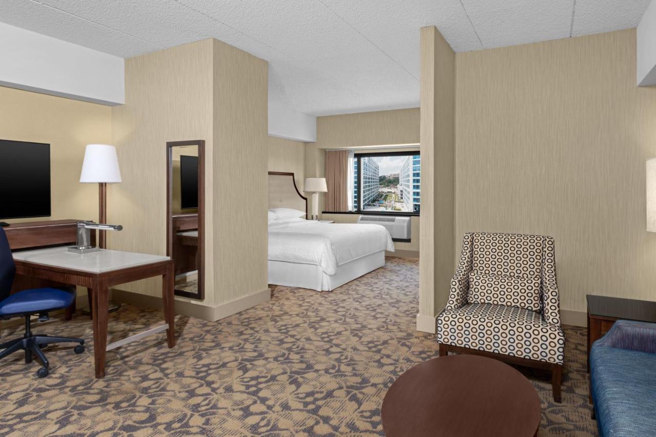 King Room,1379499794:JPEG