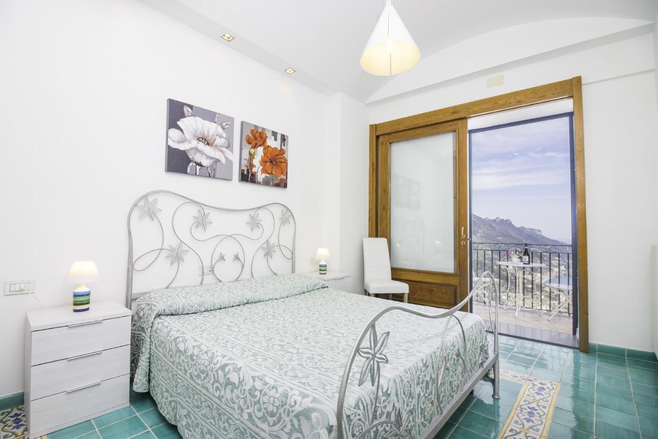 Deluxe Double Room with Sea View,1381349837:JPEG