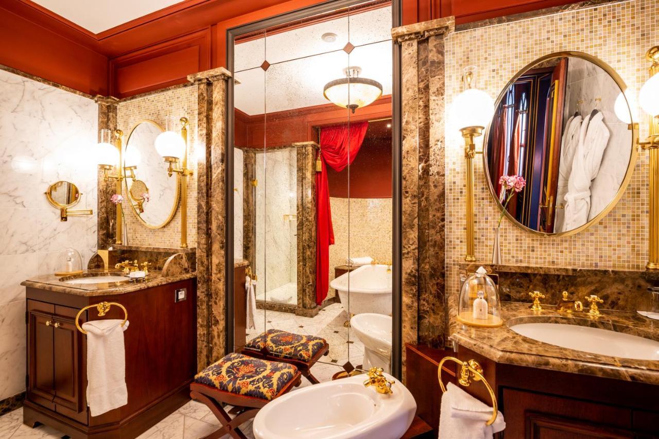 Royal Suite