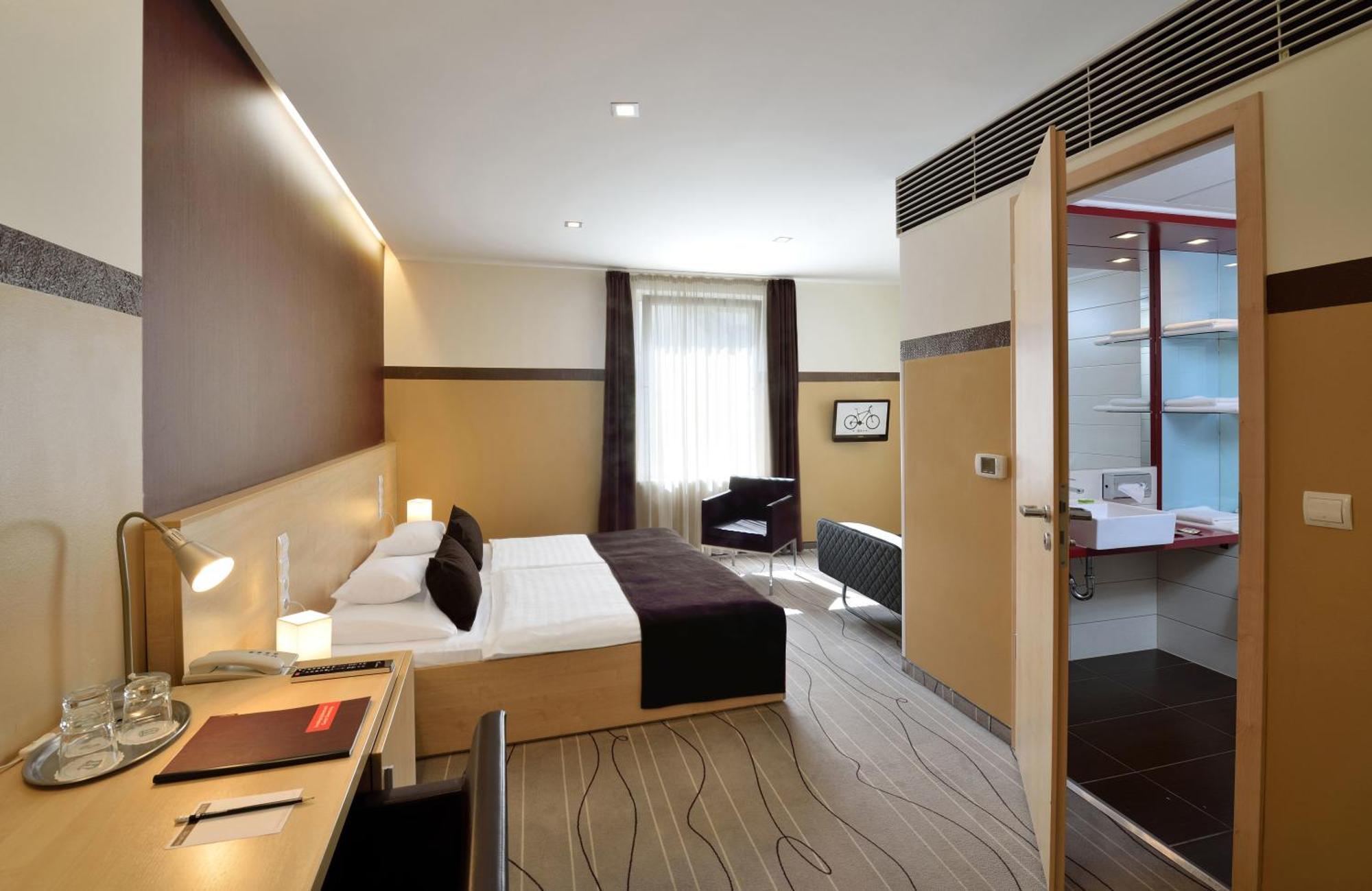 Habitación Doble con cama supletoria