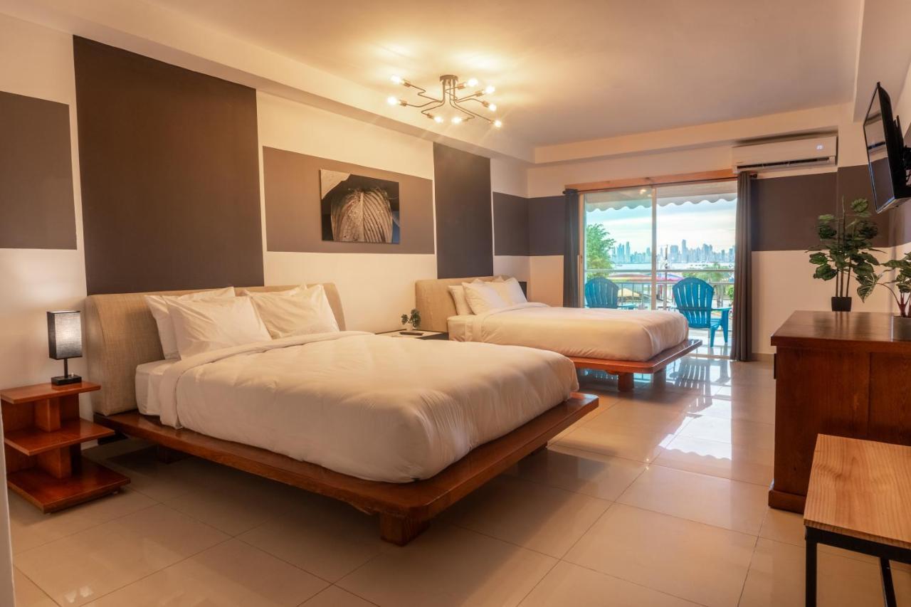 Habitación Doble Deluxe con balcón y vistas a la ciudad