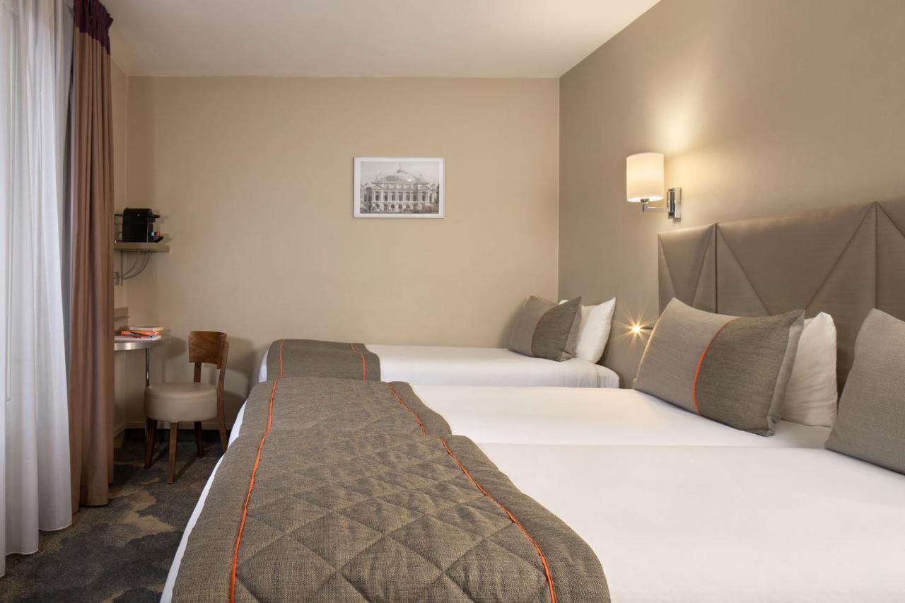 Superior Triple Room