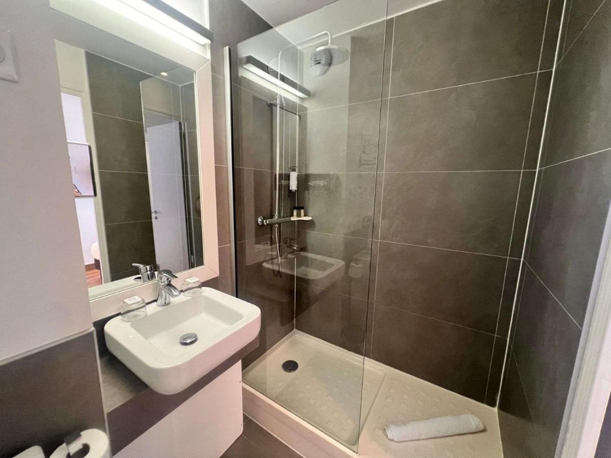 Classic Double Room,1498688032:JPEG