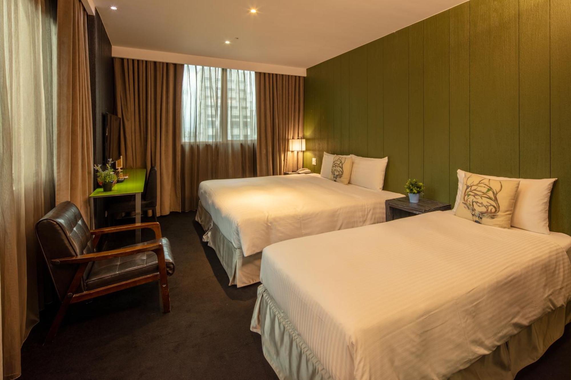 Deluxe Triple Room,1588170971:JPEG