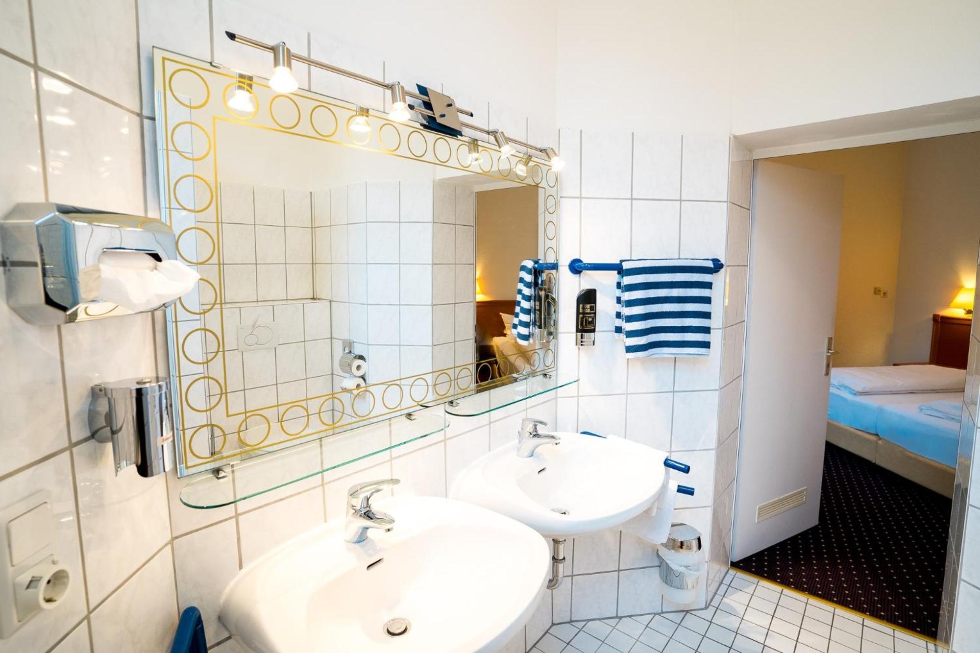 Triple Room Private Bathroom