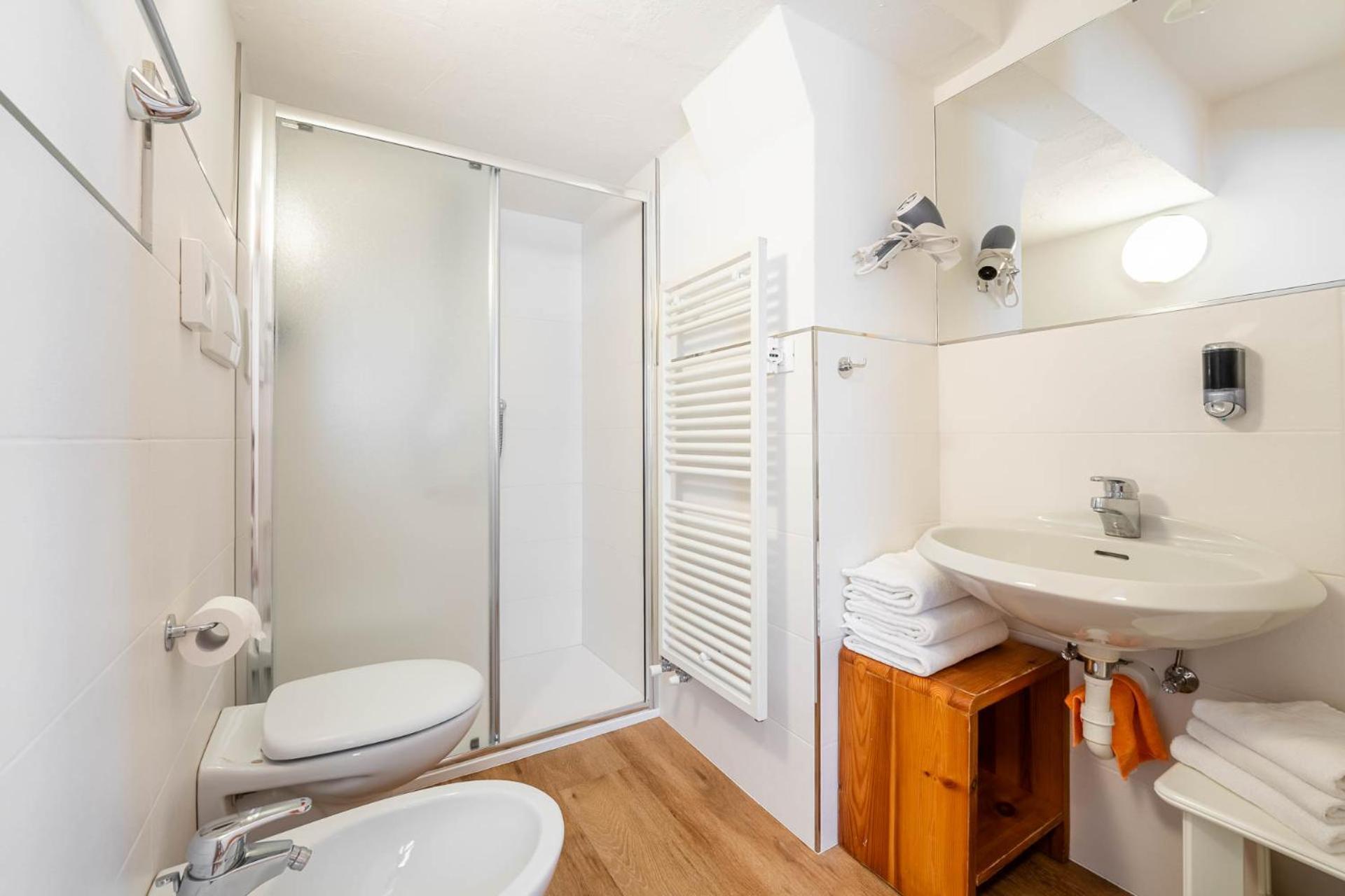 One-Bedroom Apartment,16269791:JPEG