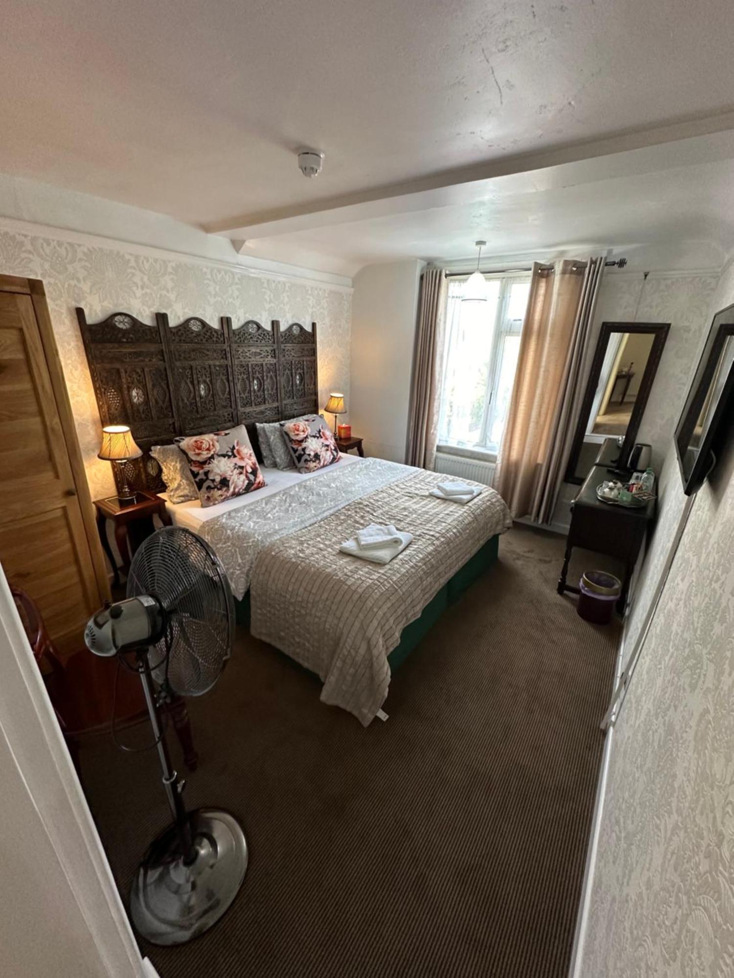 Chambre Standard Super Lit King-Size ou Lits Jumeaux