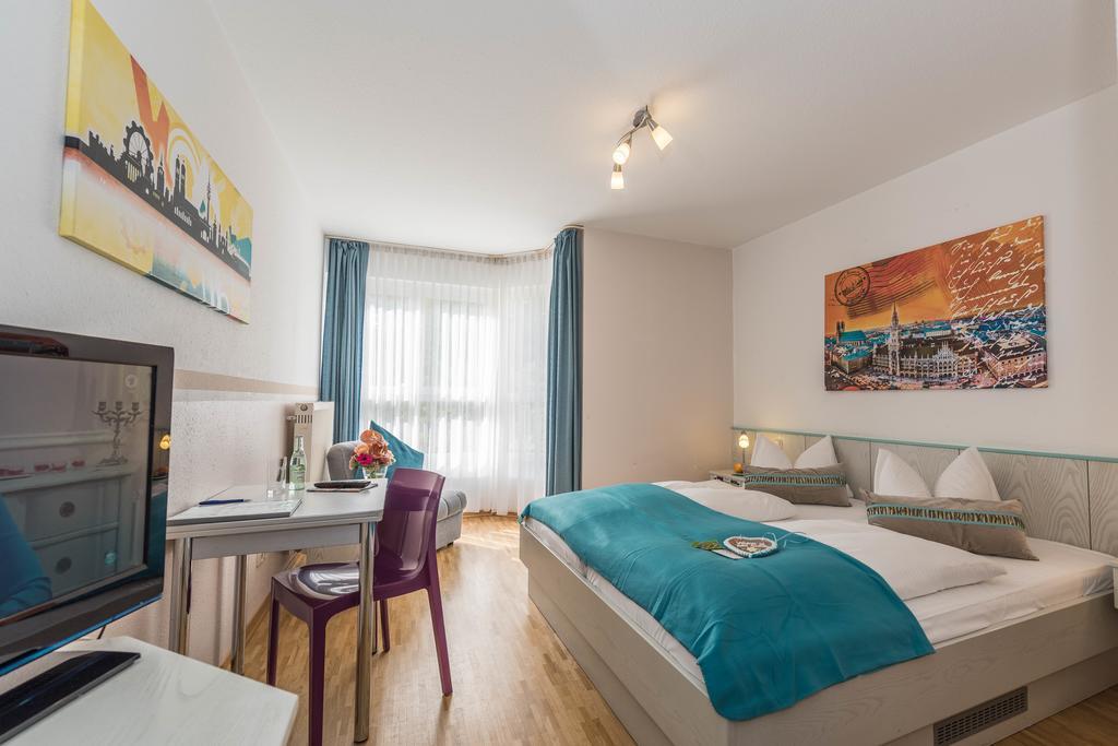 Dreibettzimmer