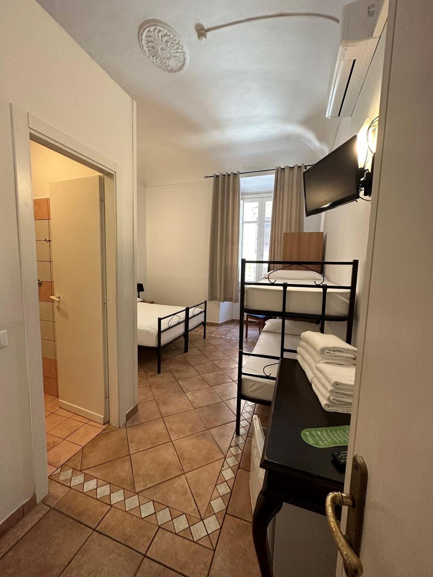 Comfort Quadruple Room