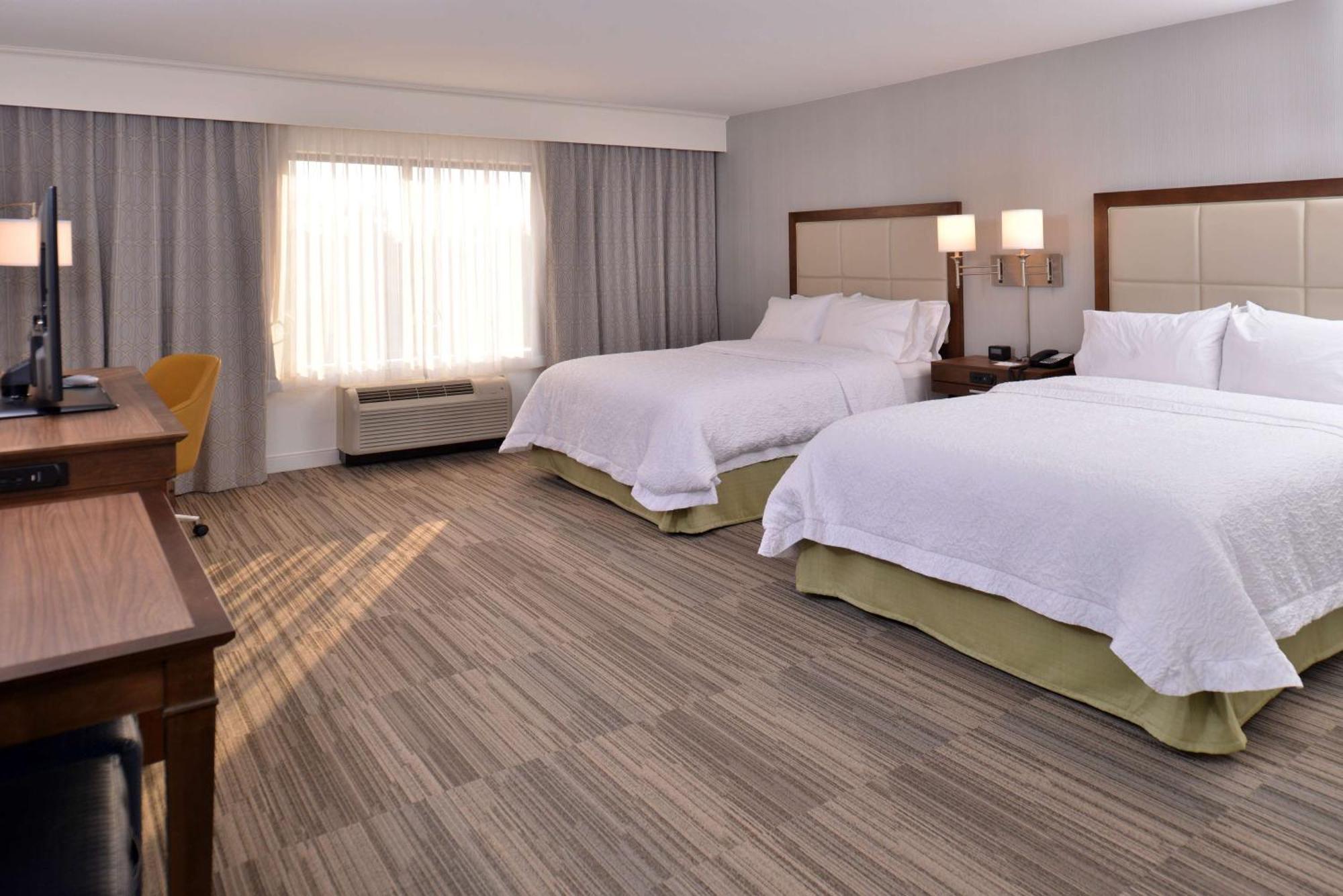 Queen Room Two Queen Beds