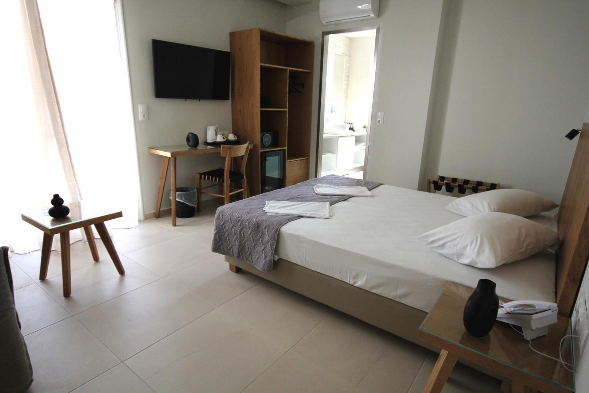 Superior Twin Room,1558087873:JPEG