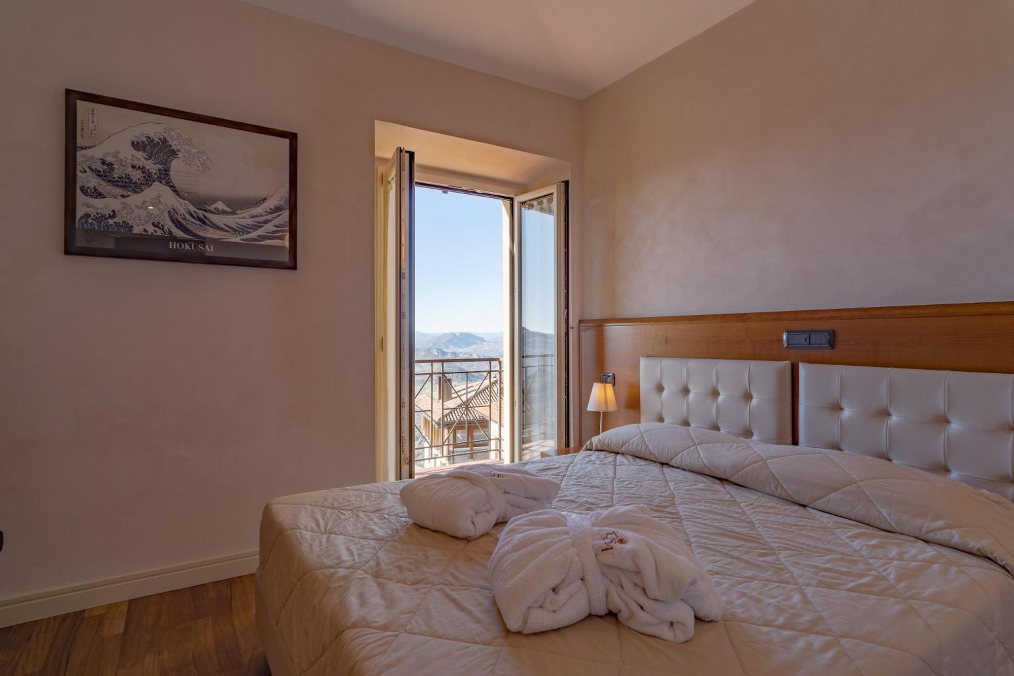 Junior Suite (2 Volwassenen)